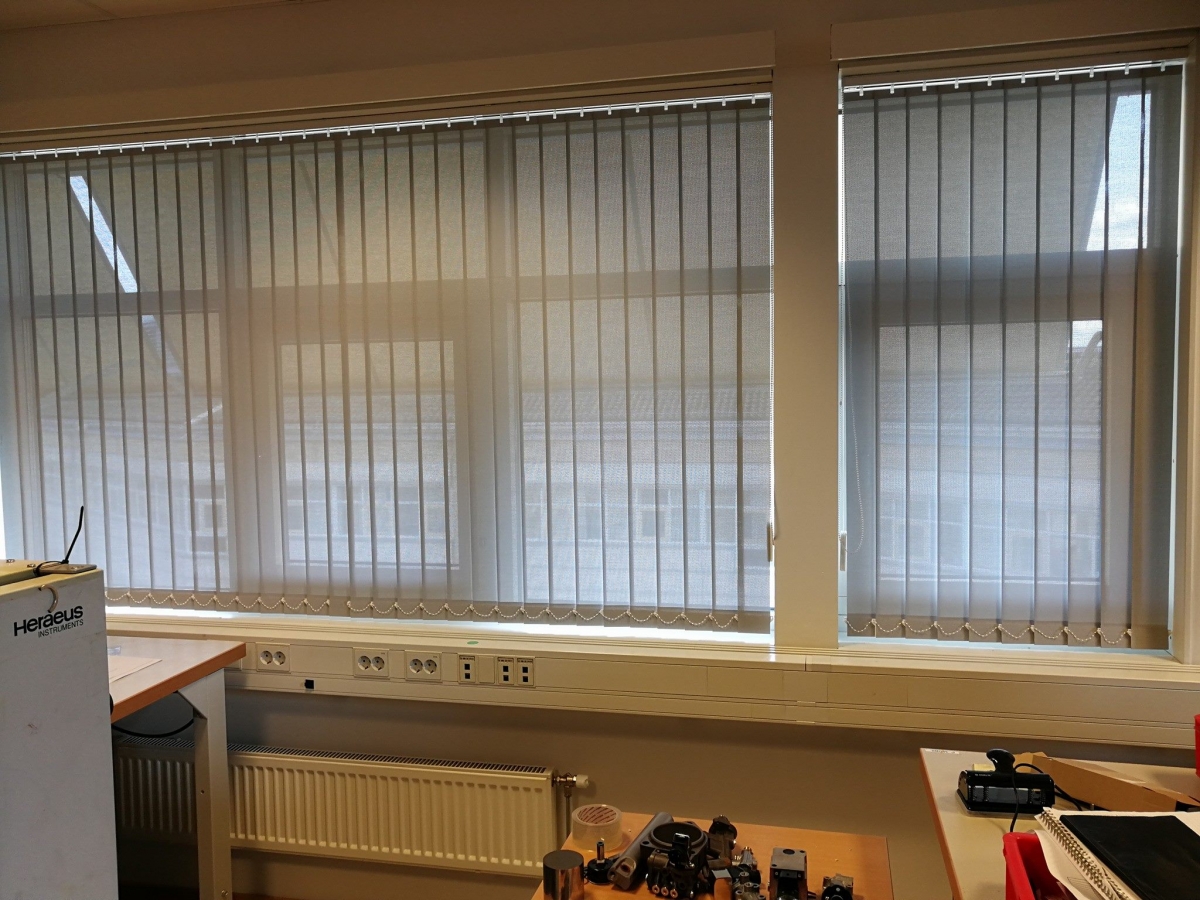 lamellgardiner klassrum, lamellgardiner skola,lamellgardiner för skola,lamellgardin för  klassrum,