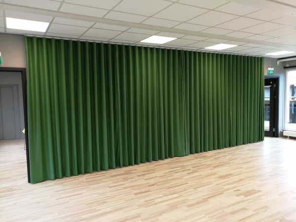 ljuddämpning kontor,akustik kontor,akustikgardin kontor,akustik kontor,
